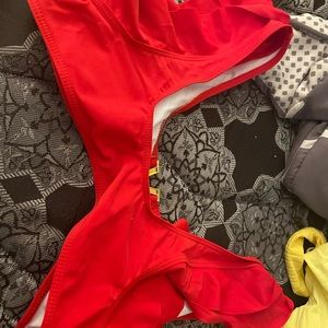 Super cute never worn bathing suit